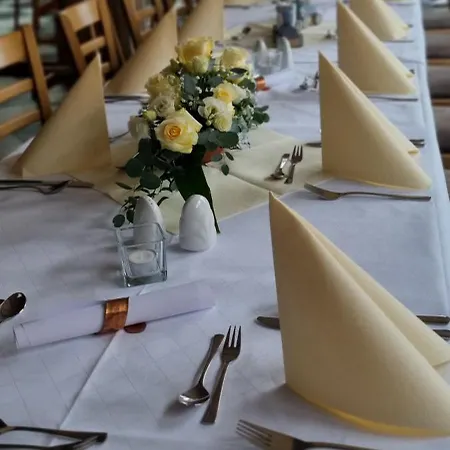 Bauer's Pension-restaurant-catering 3*