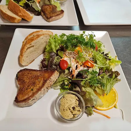 Bauer's Pension-restaurant-catering 招待所