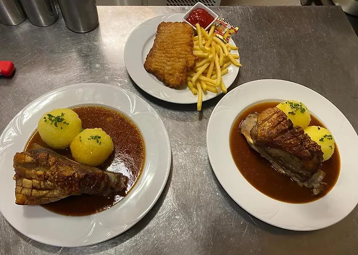 Bauer's Pension-restaurant-catering Gæstehus 3*